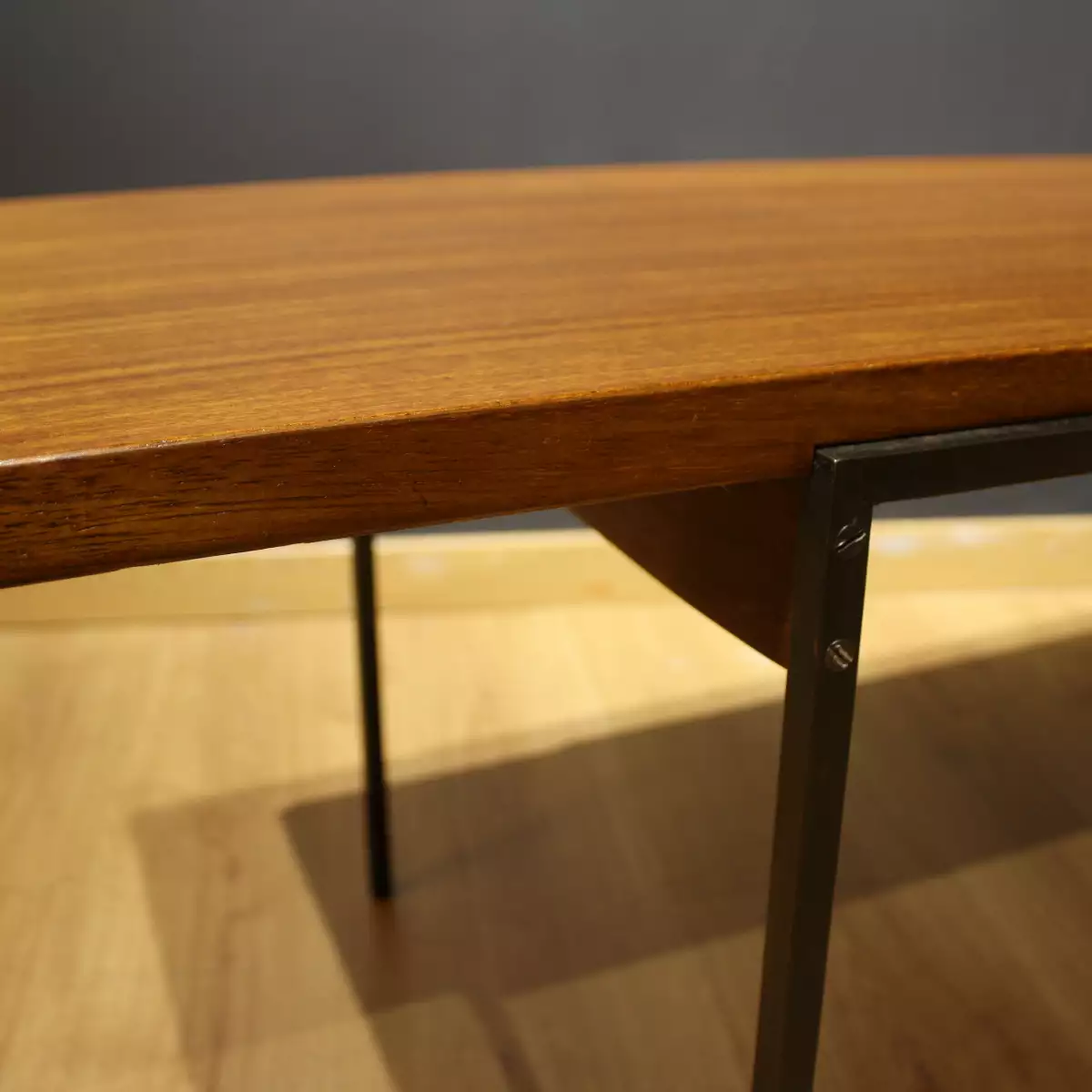 Table basse dlg de Cees Braakman, années 50