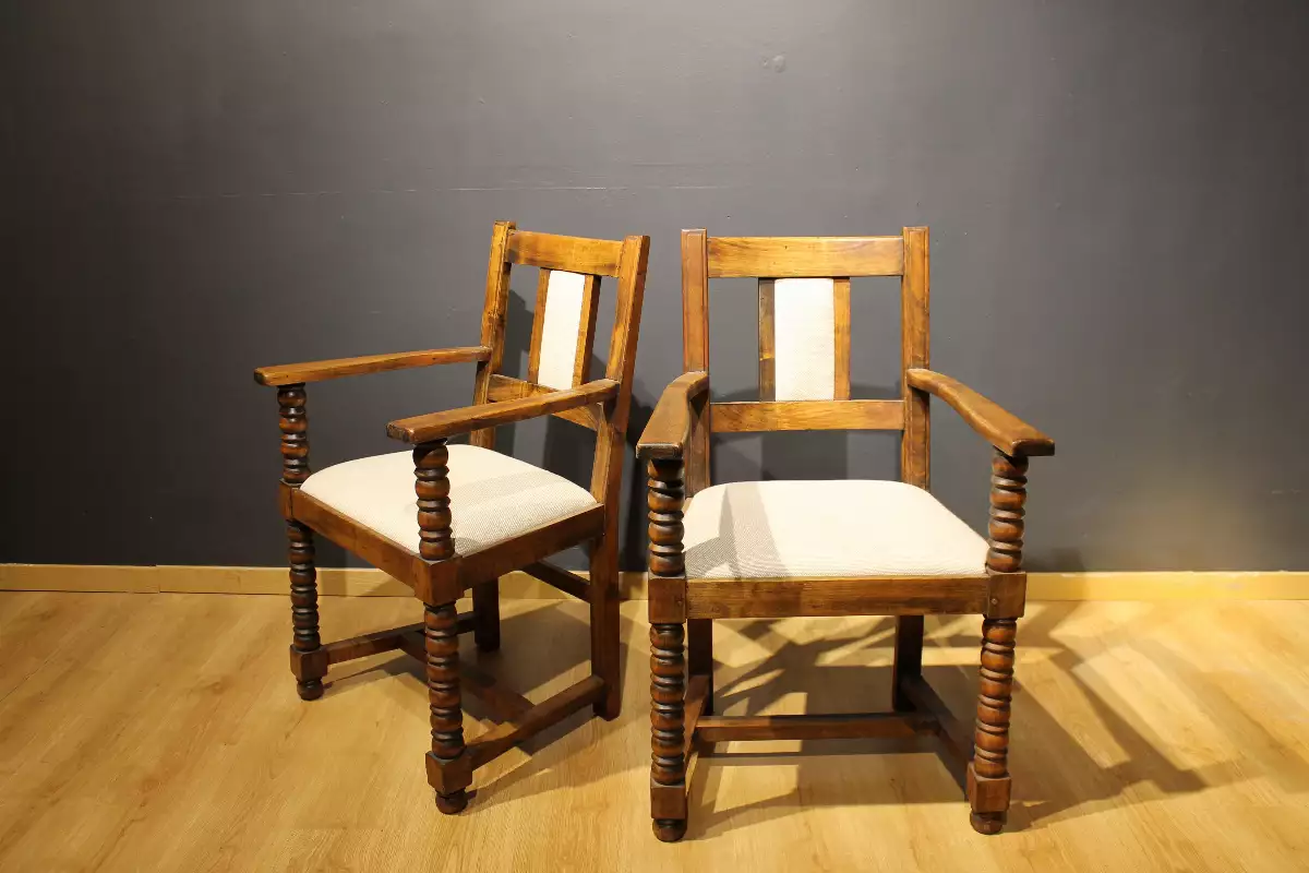 Paire de fauteuils Néo-basque